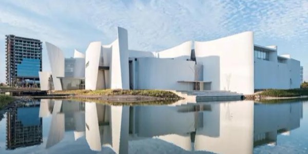 普利茲克建筑大師的浪漫杰作，混凝土竟然也能“此刻盡絲滑”？
