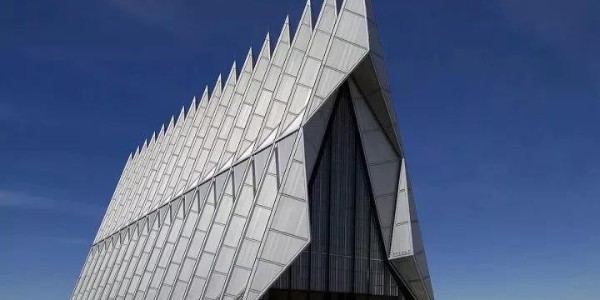 鋼結構建筑與數學結合之美