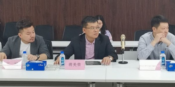 中國鄉建院何軍蒞臨貴陽市建筑設計院作《淺談鄉村振興》主題演講，開展交流活動